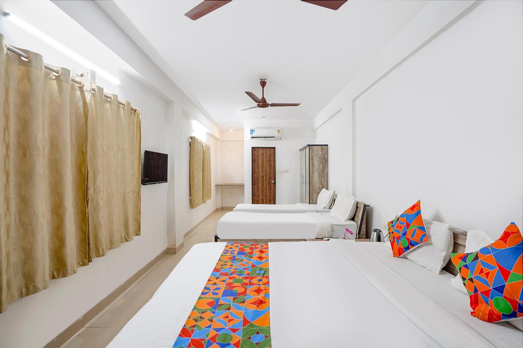 Fabhotel Relax Gandhinagar Exterior foto